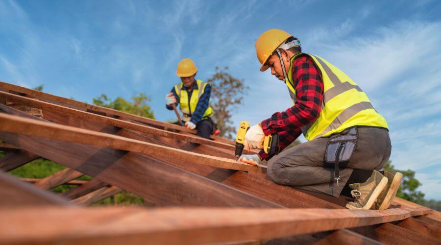 Professional metal roof installation in Mantador, ND